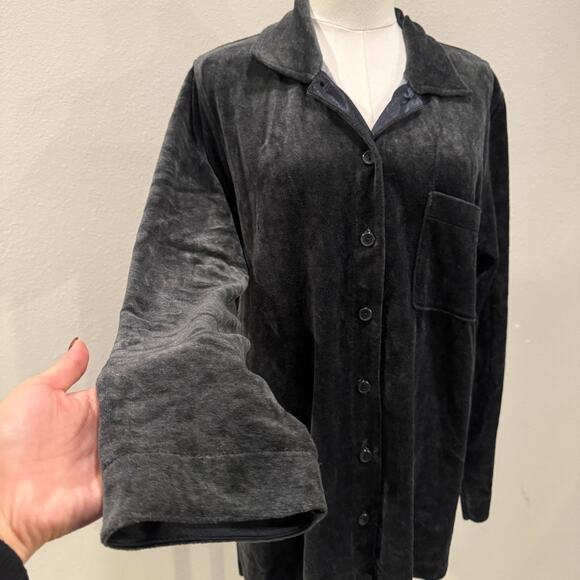Liz Claiborne Gray Velour Button Up Long Sleeve Top Women L Holiday Fall Winter - Picture 4 of 8